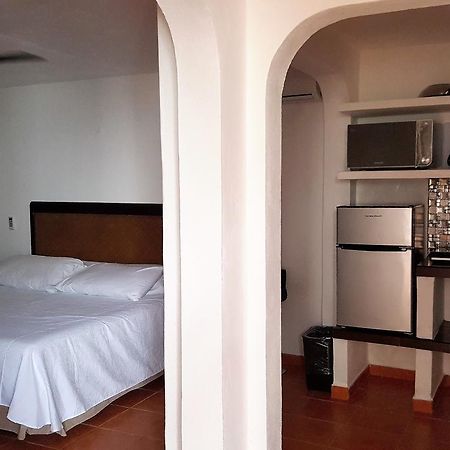 Suites Rosas Cancún Eksteriør billede