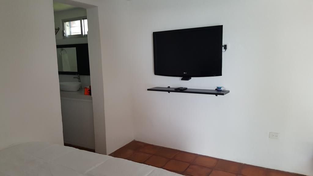 Suites Rosas Cancún Eksteriør billede