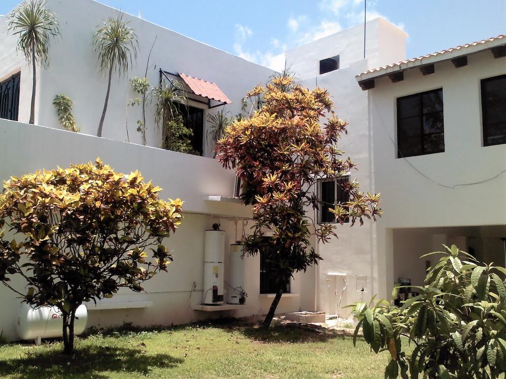 Suites Rosas Cancún Eksteriør billede